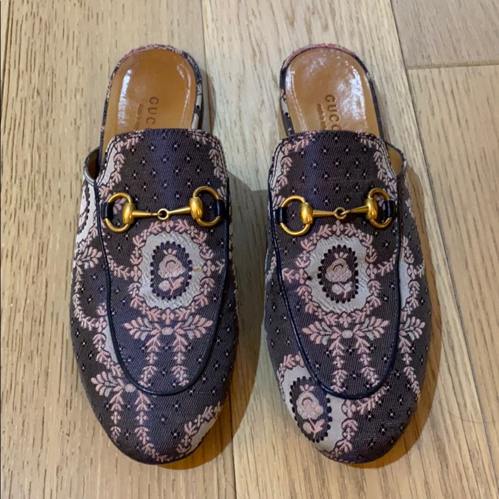 Gucci slides